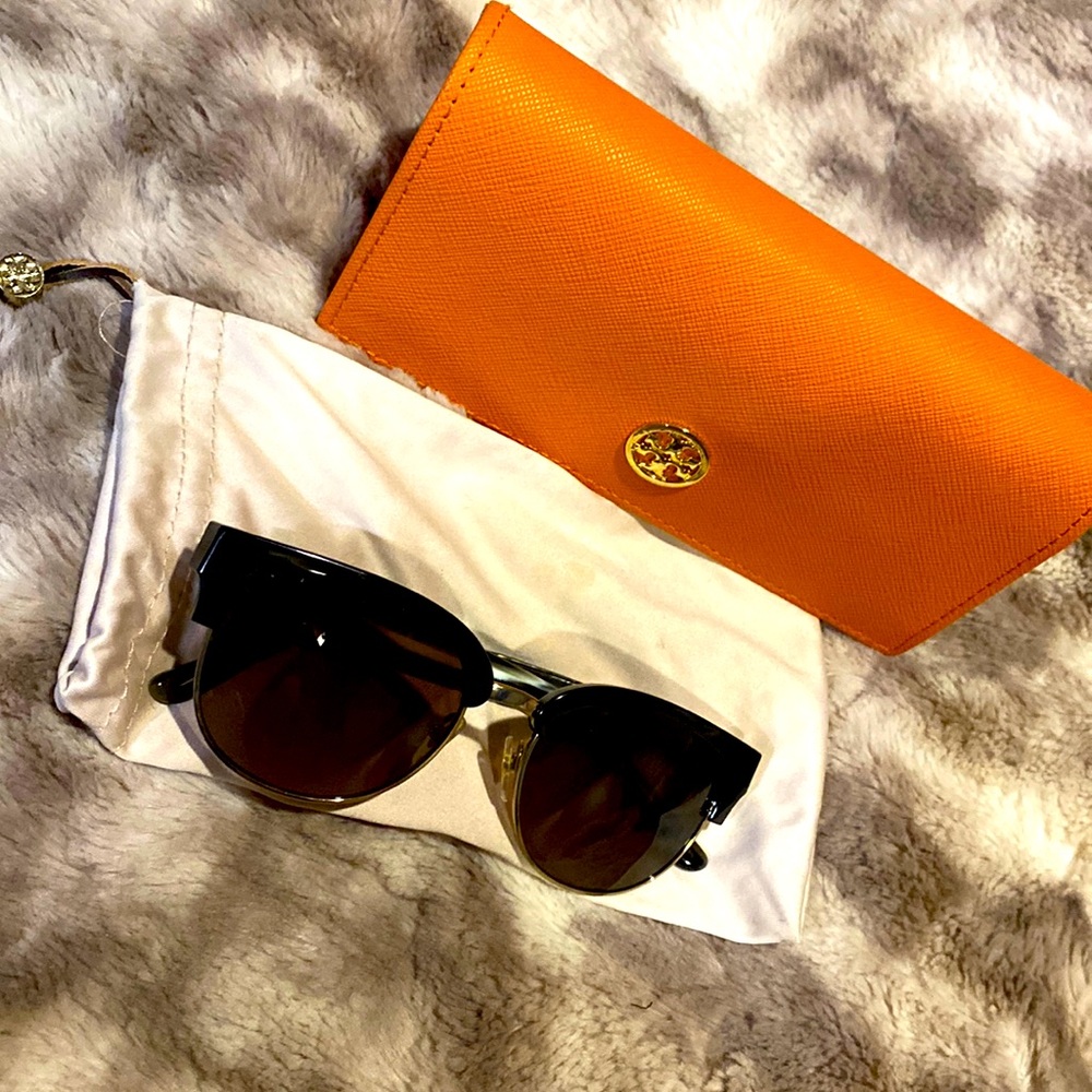 Tory Burch polarized sun glasses